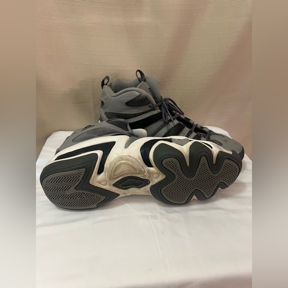 Men’s Adidas Gray and Black Sneakers size 14 sporty running basketball - Picture 3 of 8